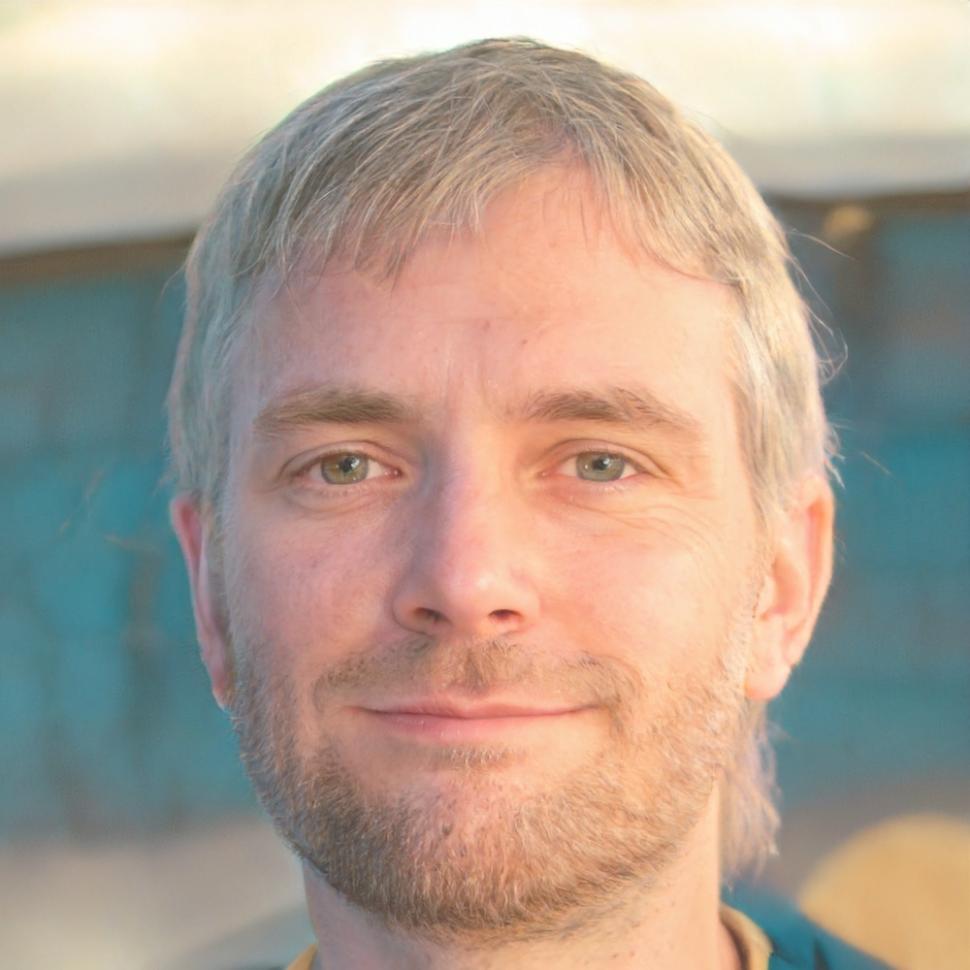 Carlos Mendoza, estudiante exitoso del programa